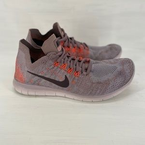 NIKE FREE RN FLYKNIT. WOMEN GREY/PORT WINE 7.5.